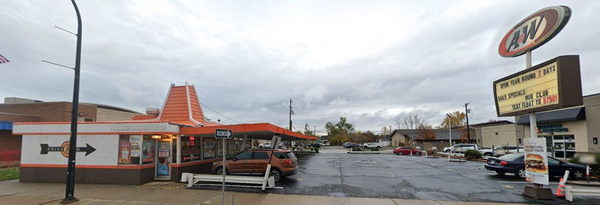 A&W Restaurant - Lincoln Park - 1467 Southfield Rd (newer photo)
